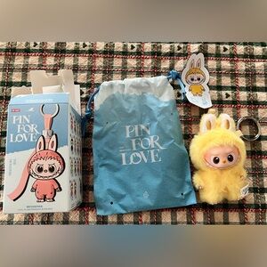 NEW Authentic popmart pin for love plush letter p  labubu